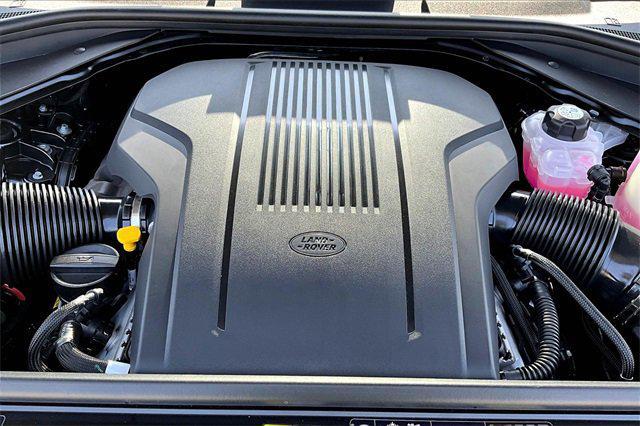 Photo of 2025 Santorini Land Rover Range Rover