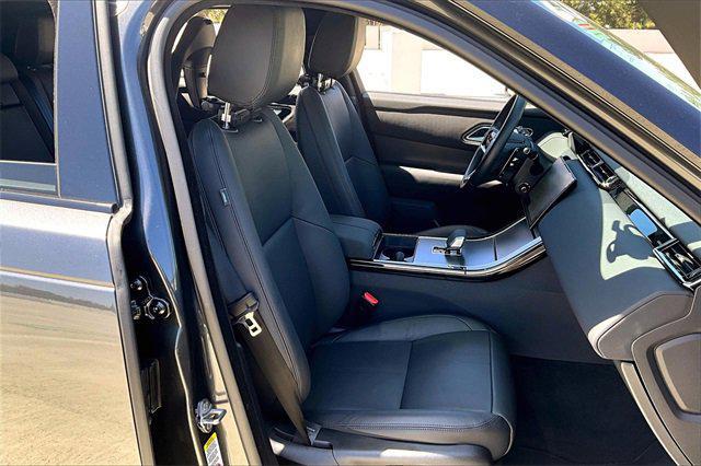 Photo of 2025 Carpathian Grey Premium Metallic Land Rover Range Rover Velar