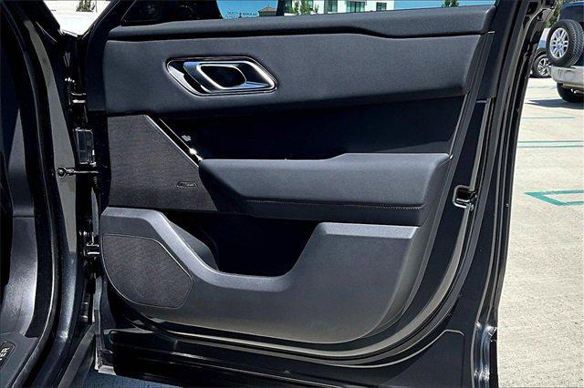Photo of 2025 Carpathian Grey Premium Metallic Land Rover Range Rover Velar