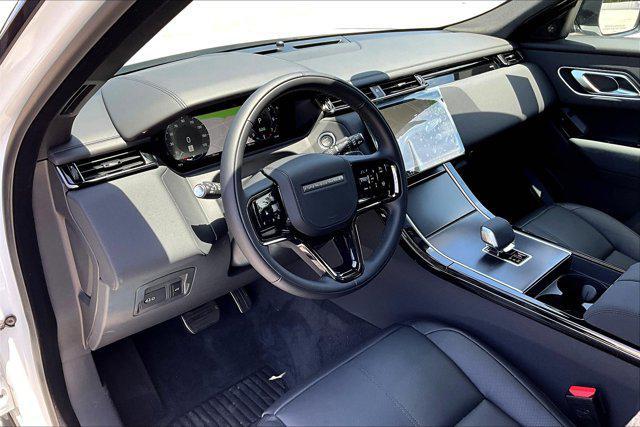 Photo of 2026 Fuji Land Rover Range Rover Velar