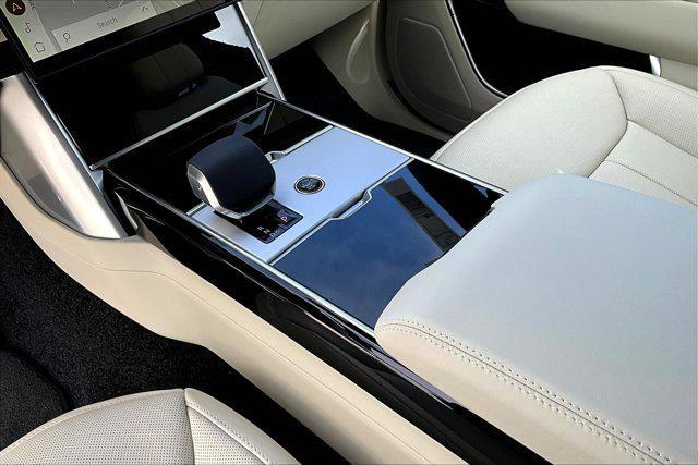 Photo of 2025  Land Rover Range Rover