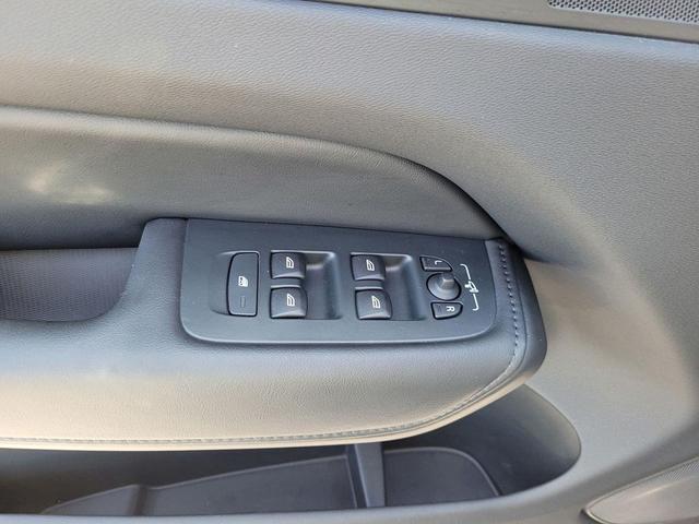 Photo of 2025 Denim Blue Metallic Volvo XC60