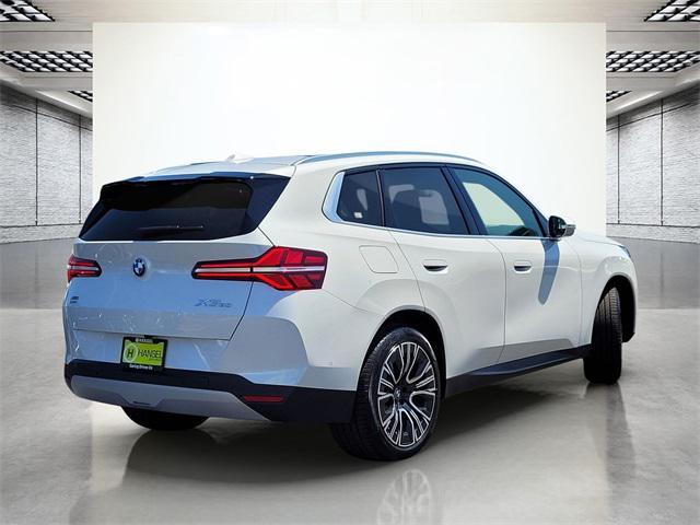 Photo of 2025 Mineral White Metallic BMW X3