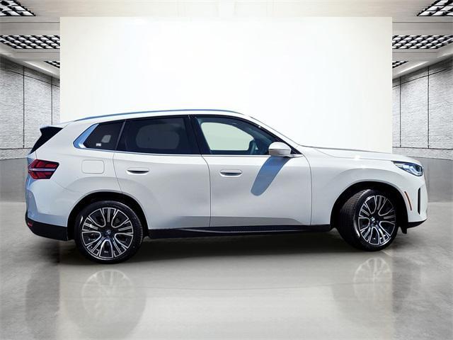 Photo of 2025 Mineral White Metallic BMW X3