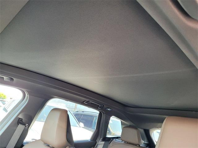 Photo of 2025 Mineral White Metallic BMW X3