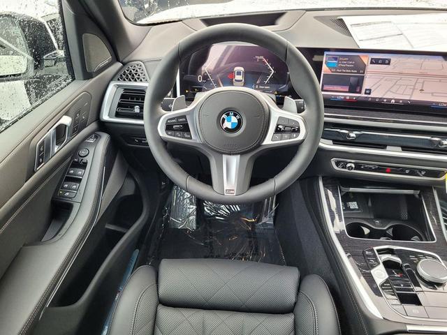 Photo of 2026 Alpine White BMW X5