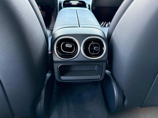 Photo of 2024 Black Mercedes-Benz C-Class