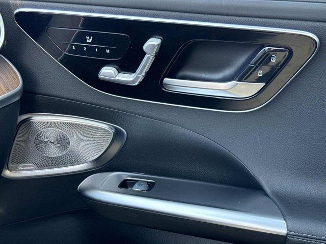 Photo of 2024 Black Mercedes-Benz C-Class