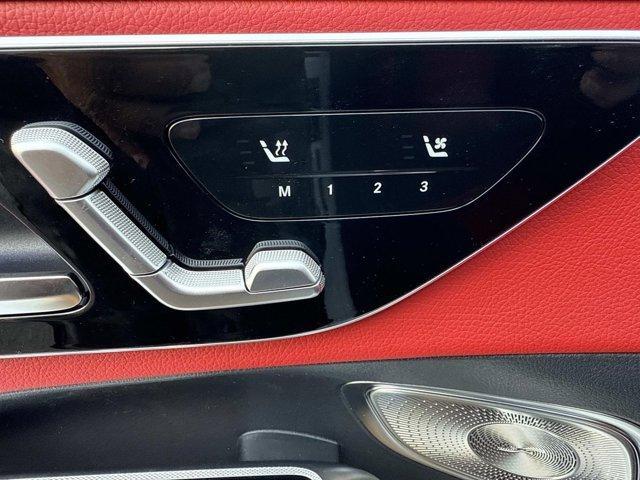 Photo of 2026 Polar White Mercedes-Benz GLC 300