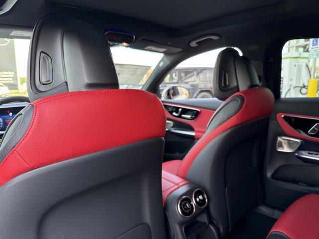 Photo of 2026 Polar White Mercedes-Benz GLC 300