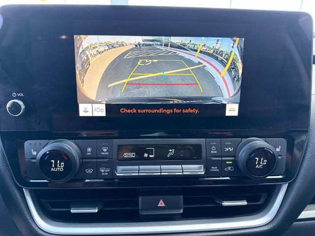 Photo of 2024 Blue Toyota Grand Highlander Hybrid