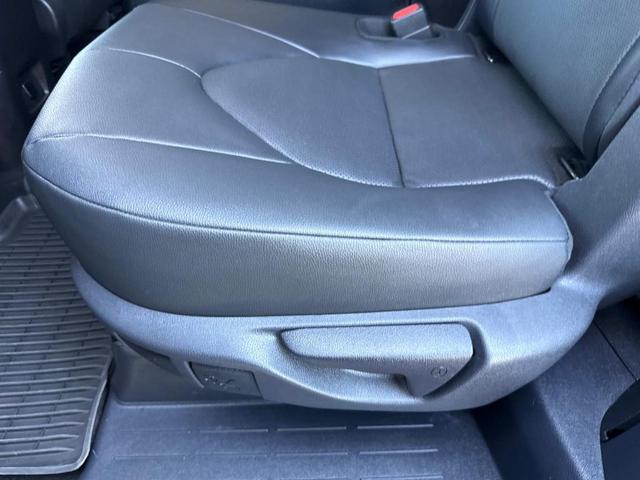 Photo of 2024 Blue Toyota Grand Highlander Hybrid