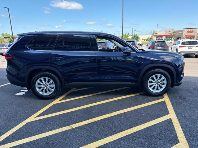 Photo of 2024 Blue Toyota Grand Highlander Hybrid