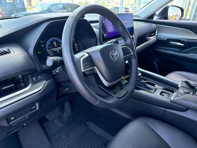Photo of 2024 Blue Toyota Grand Highlander Hybrid