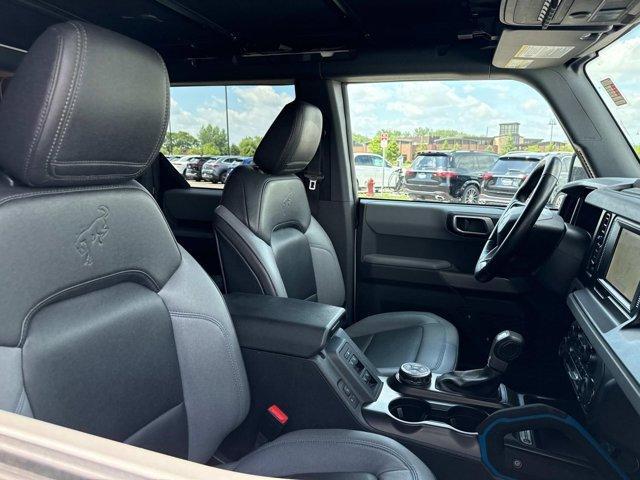 Photo of 2023 Oxford White Ford Bronco