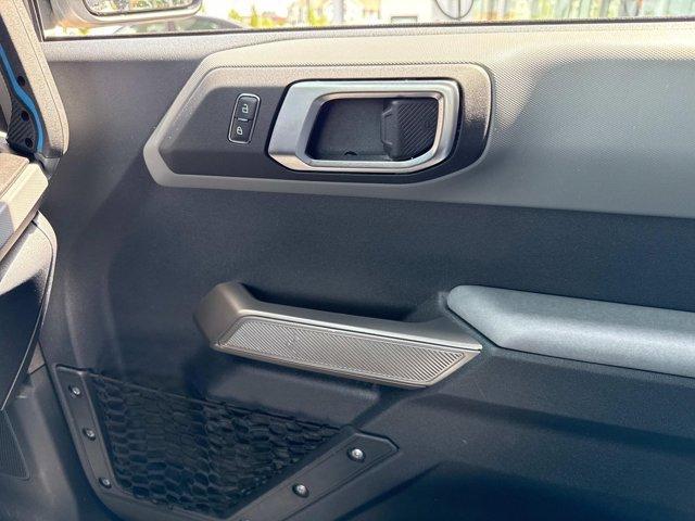 Photo of 2023 Oxford White Ford Bronco