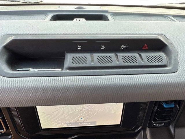 Photo of 2023 Oxford White Ford Bronco