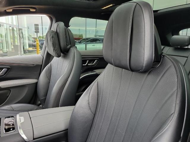 Photo of 2023 Gray Mercedes-Benz EQS 580