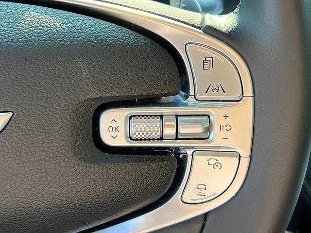 Photo of 2024 Silver Genesis GV80