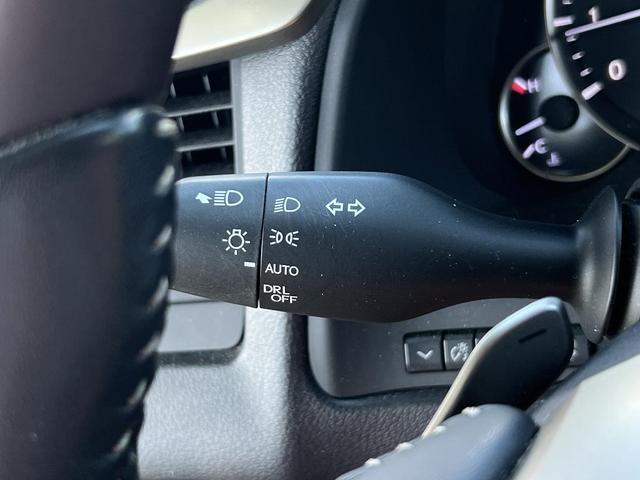 Photo of 2020 Silver Lexus RX 350