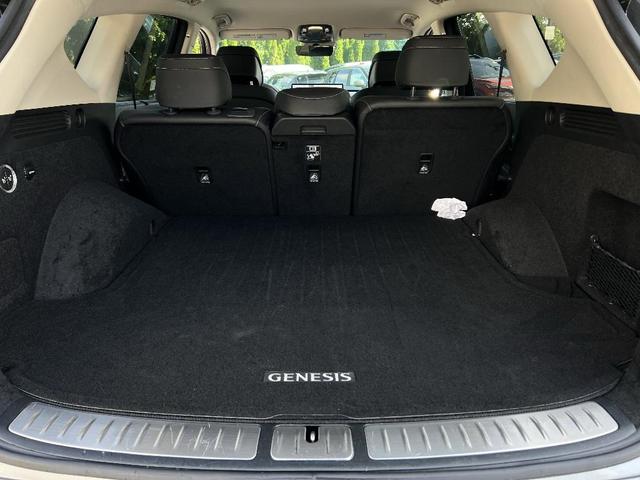 Photo of 2024 Silver Genesis GV80
