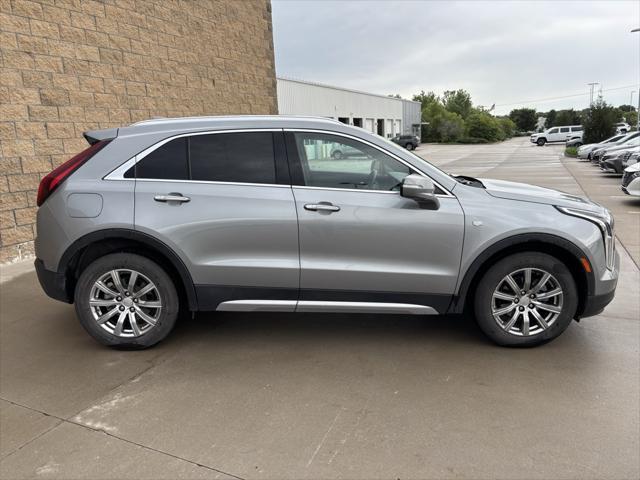 Photo of 2023 Argent Silver Metallic Cadillac XT4