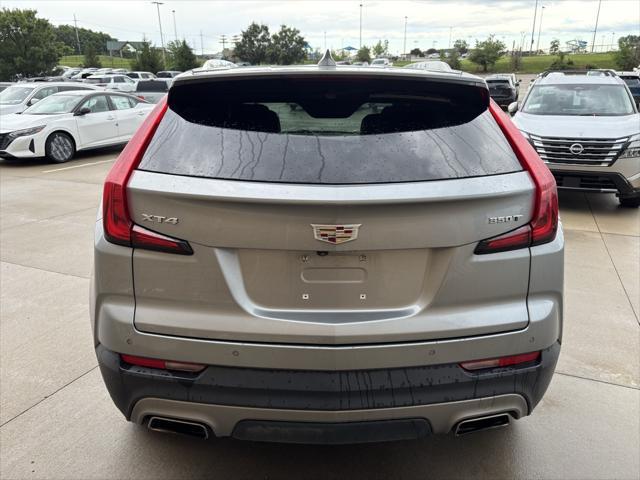 Photo of 2023 Argent Silver Metallic Cadillac XT4