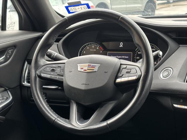 Photo of 2023 Argent Silver Metallic Cadillac XT4
