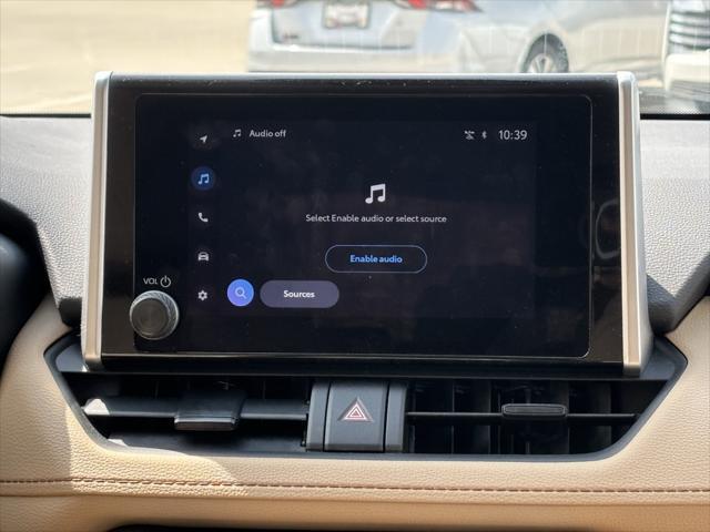 Photo of 2025 Ice Cap Toyota RAV4 Hybrid