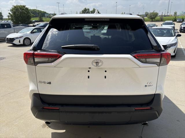 Photo of 2025 Ice Cap Toyota RAV4 Hybrid