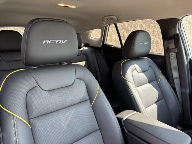Photo of 2025 Summit White Chevrolet Trax