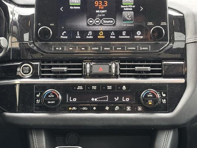 Photo of 2023 Gun Metallic/Super Black Nissan Pathfinder
