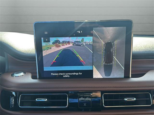 Photo of 2023 Pristine White Metallic Tri-Coat Lincoln Aviator