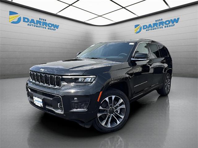 Photo of 2025 Diamond Black Crystal Pearlcoat Jeep Grand Cherokee L