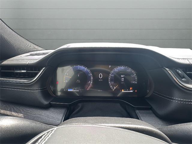 Photo of 2025 Diamond Black Crystal Pearlcoat Jeep Grand Cherokee L