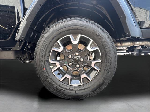 Photo of 2025 Black Clearcoat Jeep Gladiator