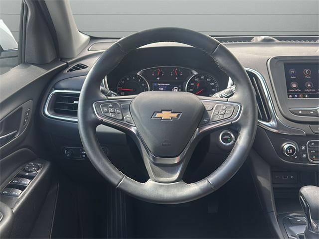 Photo of 2024 Summit White Chevrolet Equinox