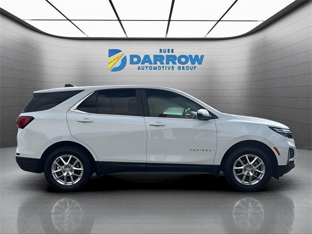 Photo of 2024 Summit White Chevrolet Equinox