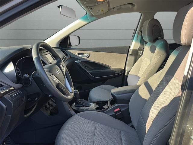 Photo of 2018 Mineral Gray Hyundai Santa Fe Sport
