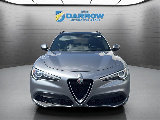 Photo of 2021 Stromboli Gray Metallic Alfa Romeo Stelvio