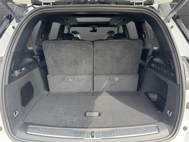 Photo of 2025 Bright White Clearcoat Jeep Grand Cherokee L
