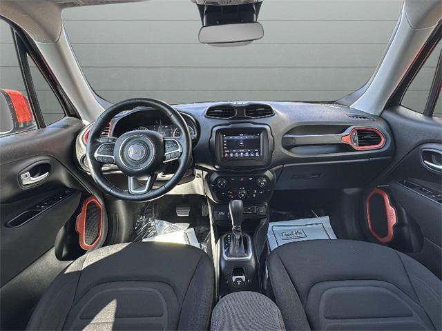 Photo of 2020 Black Clearcoat Jeep Renegade