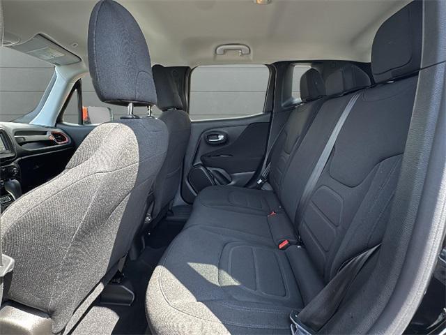 Photo of 2020 Black Clearcoat Jeep Renegade