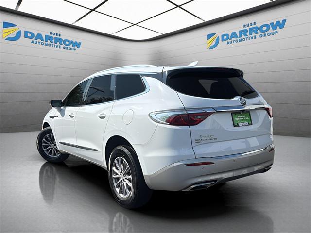 Photo of 2022 Summit White Buick Enclave