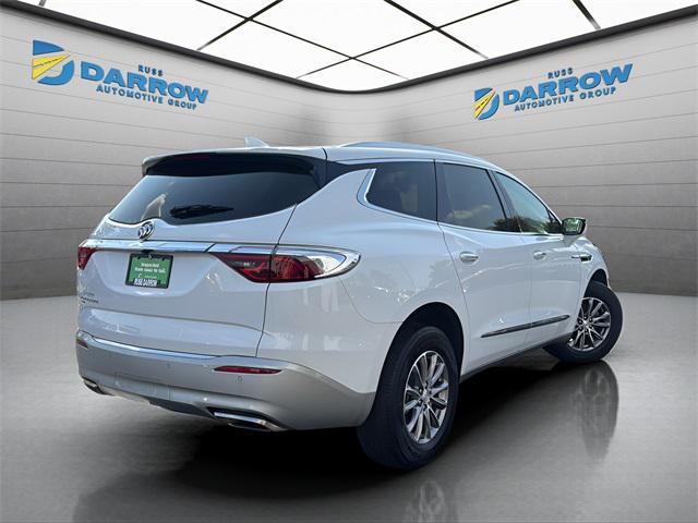 Photo of 2022 Summit White Buick Enclave
