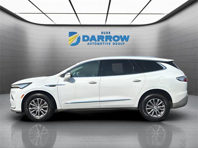 Photo of 2022 Summit White Buick Enclave