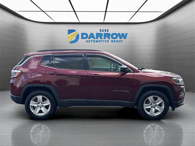 Photo of 2022 Velvet Red Pearlcoat Jeep Compass