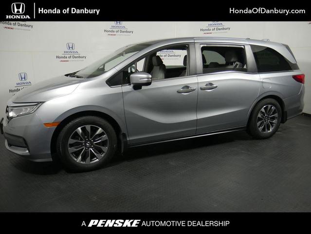 Photo of 2023 Lunar Silver Metallic Honda Odyssey