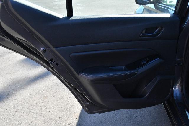 Photo of 2023 Gun Metallic Nissan Altima