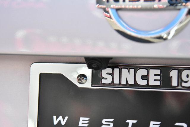 Photo of 2023 Brilliant Silver Metallic Nissan Sentra